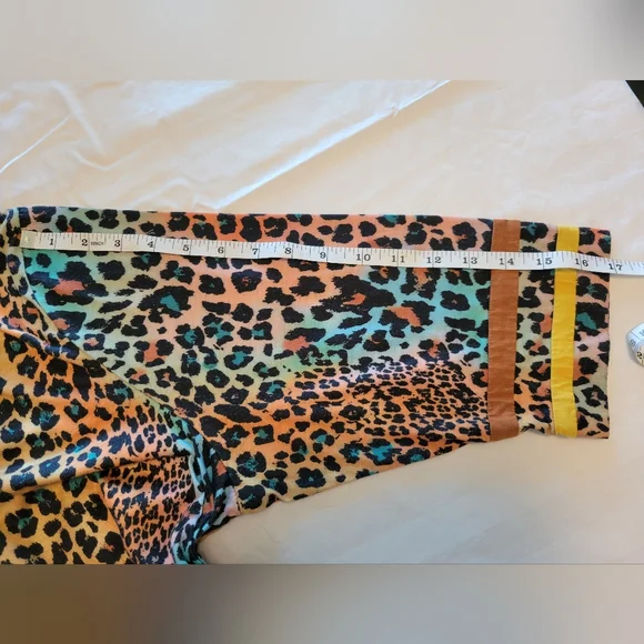 Southern Stitch Multi-Colored Leopard Print Top, 3XL - Picture 10 of 10